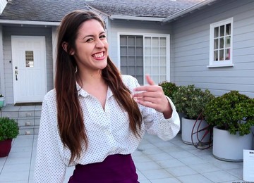 Slim Hottie Catalina Ossa Sits Her Tight Pussy On A Big Cock