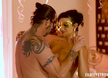 Incredible Fuck Fest With Hot Ass Models Aaliyah Love And Penny Barber