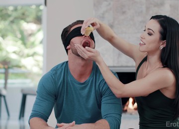 Gorgeous Blindfolded Babe Diana Grace - Nasty Sweet Or Bitter - 4k Xozilla Porn Movies