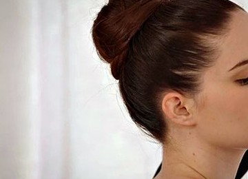 Teenage Ballet Dancer Has Her Flexible Ass Stretched Wide Open