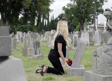 Lucky Jessica Drake Seduced And Fucked Sexy Babe Jessie Lee