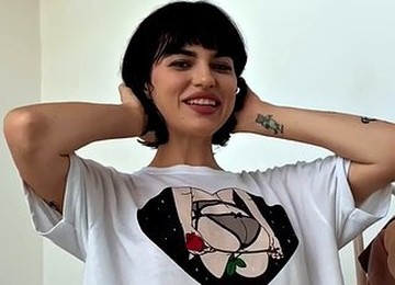 1st Time Masturbation On Cam With Hitachi And Dildo Tattooed Babe 4