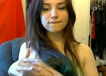 Hot College Student Bashing The Gash In The Kitchen