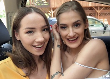 Hot Chicks Tiffany Tatum And Kate Quinn Have A 3-way Ion The Car