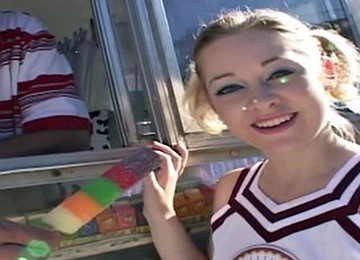 Cheerleader Cindi Loo Facial And Fucked Part 1