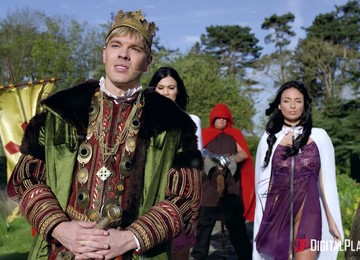 Flexible Anissa Kate Spreads Legs For Anal Sex With Jasmine Jae