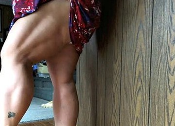 Heavy Legs, Big Calves Undress The Dress