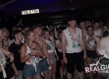 Crazy Intercourse Party With Stunning Chicks