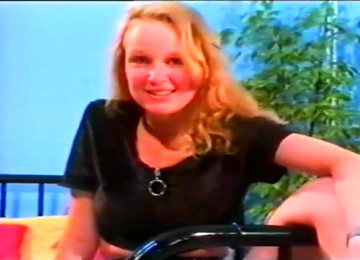 Dutch Vintage College Girl